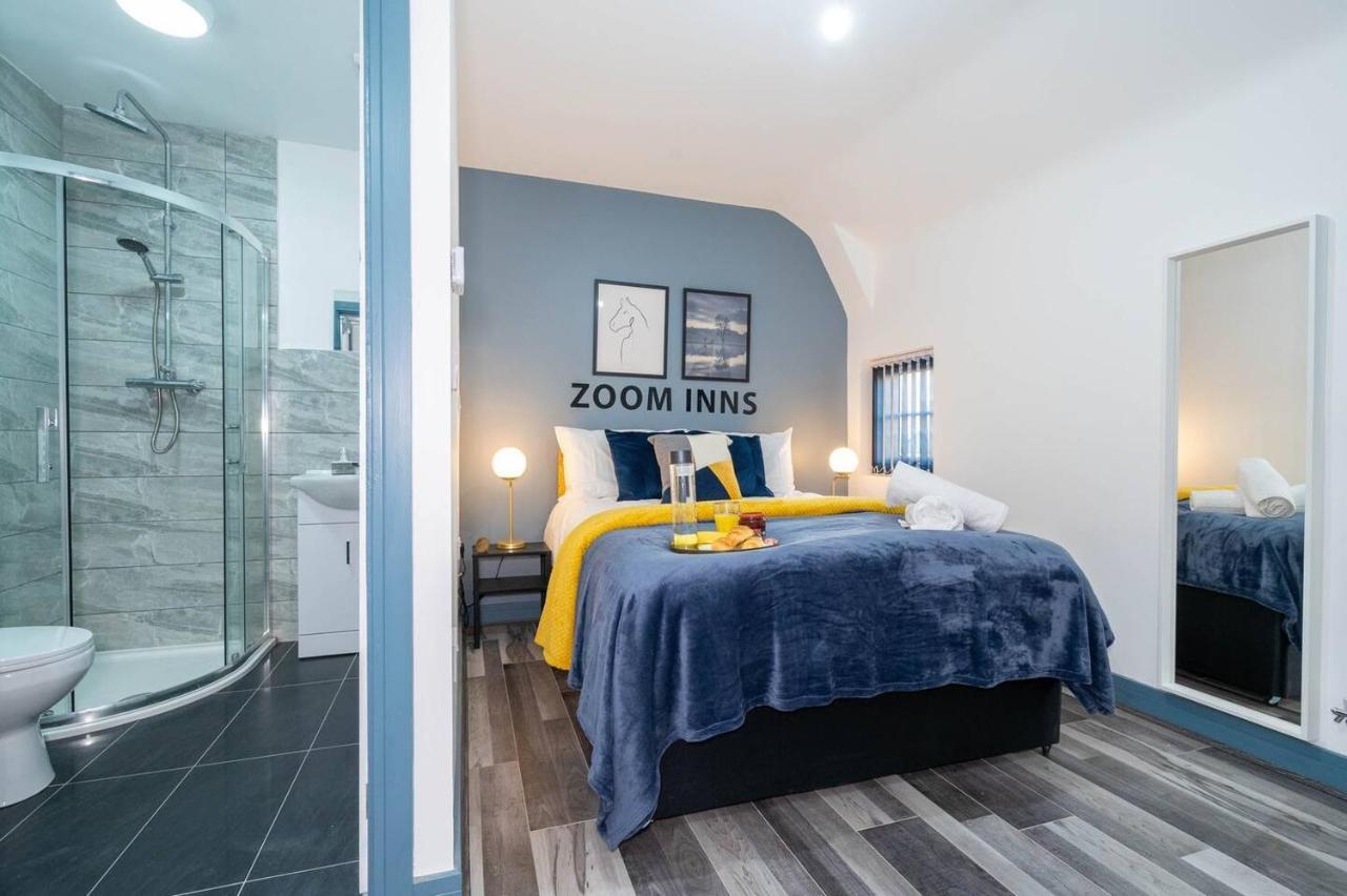 Cosy Urban Studio Oasis, Moments From Attractions Apartment Birmingham Bagian luar foto